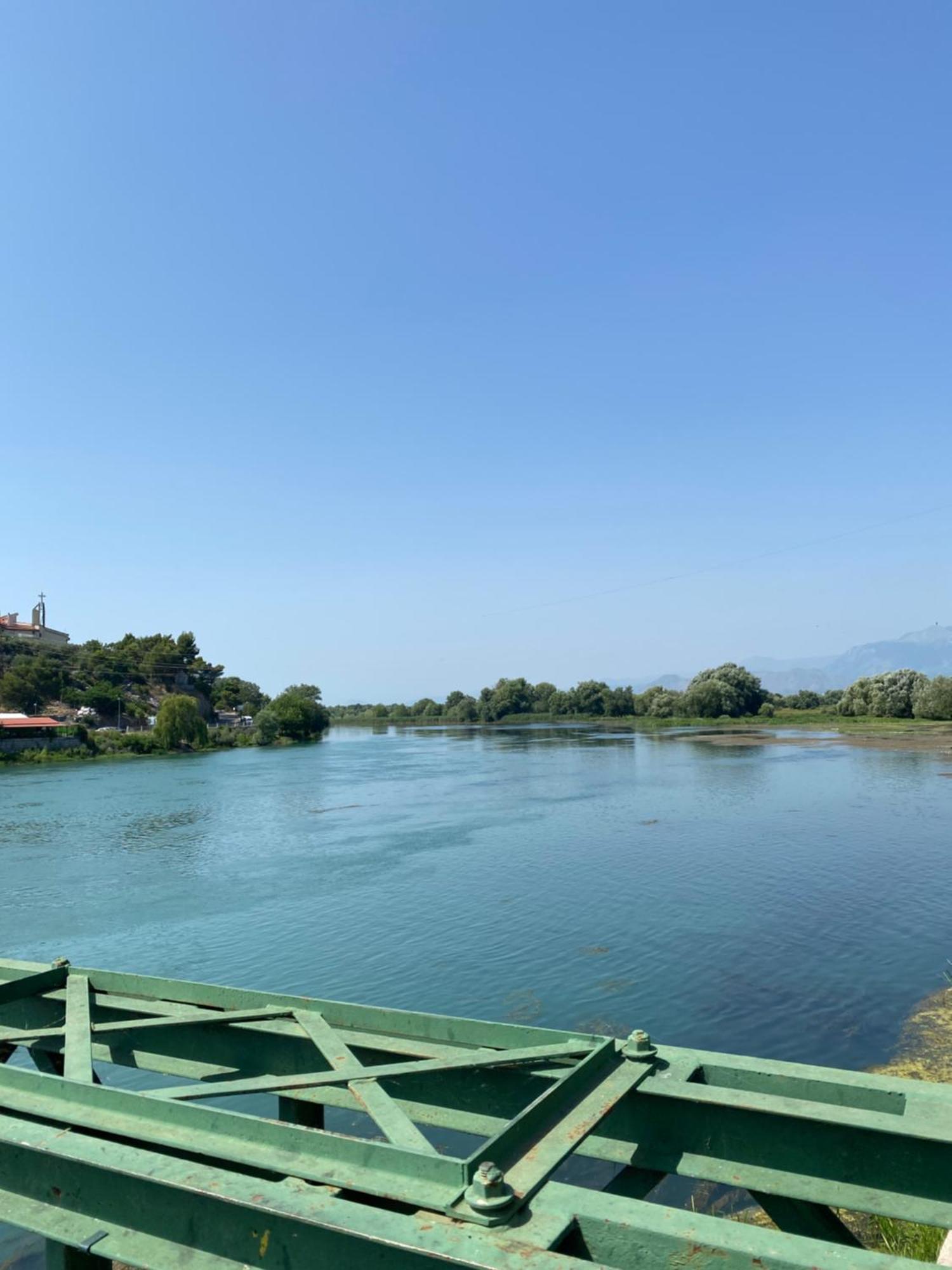 Panoramic Apartment Shkodër Buitenkant foto